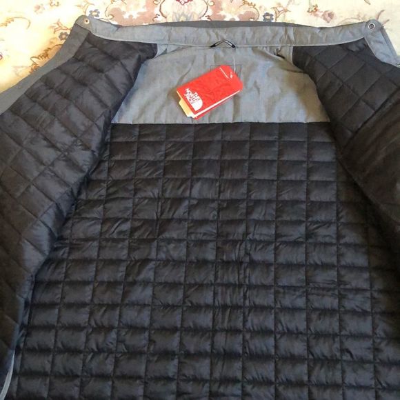 ✨Host Pick✨The North Face Thermoball Shirt Jacket Subaru Edition - Picture 5 of 14